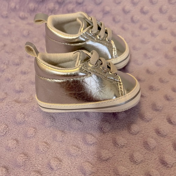 Baby girl shoes - Picture 3 of 3